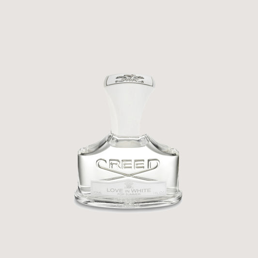 Frasco de perfume Creed Love in White for summer de 75 ml sobre fondo blanco